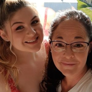 Meet your Posher, Christina